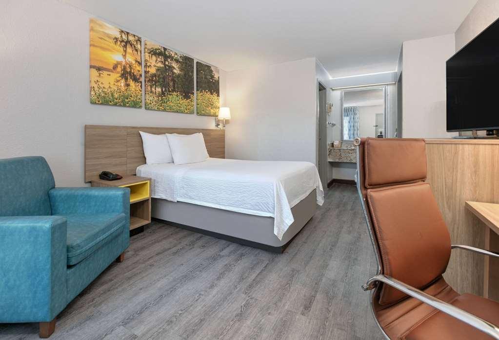 Days Inn By Wyndham Greenville Ms Ruang foto
