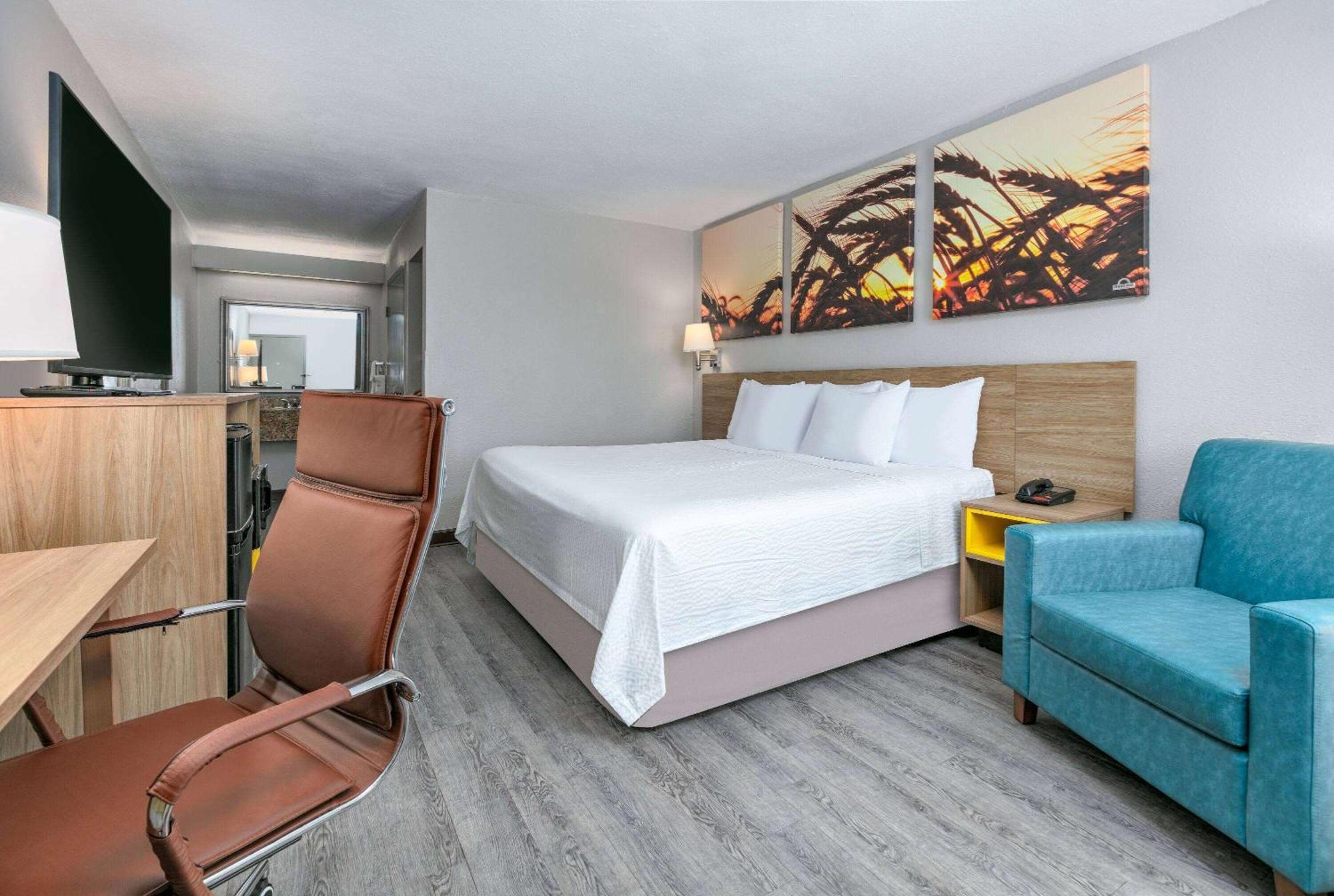 Days Inn By Wyndham Greenville Ms Bagian luar foto
